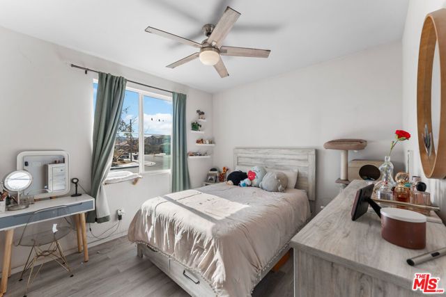 5101 W Avenue J5, Lancaster, CA 93536