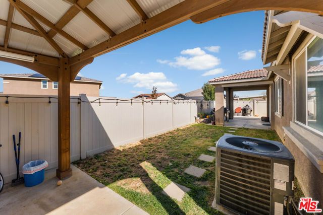 5101 W Avenue J5, Lancaster, CA 93536