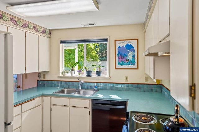 3256 SW Knollbrook Av, Corvallis, OR 97333