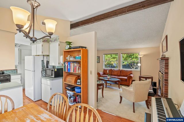 3256 SW Knollbrook Av, Corvallis, OR 97333