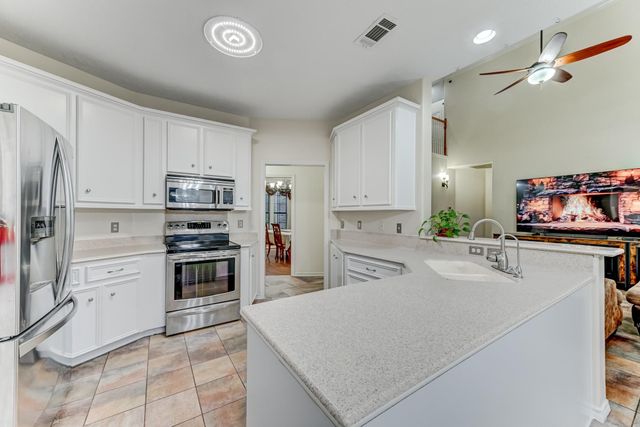 1210 Cherry Creek Road, Dayton, TX 77535