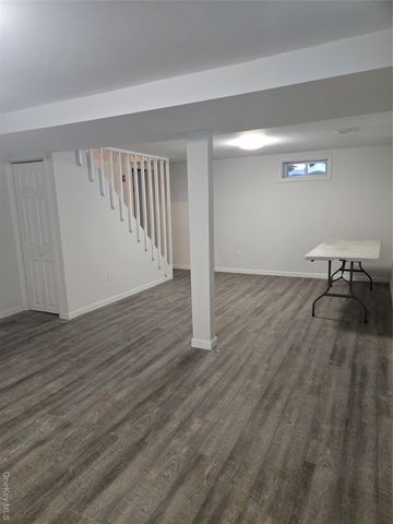 128 Bayville Avenue, Bayville, NY 11709