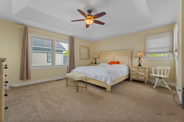 1590 Fielding Drive, Glenview, IL 60026
