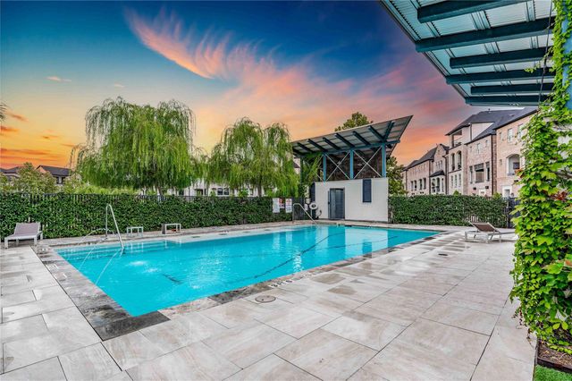 2730 Dolce Oaks Drive, Houston, TX 77007