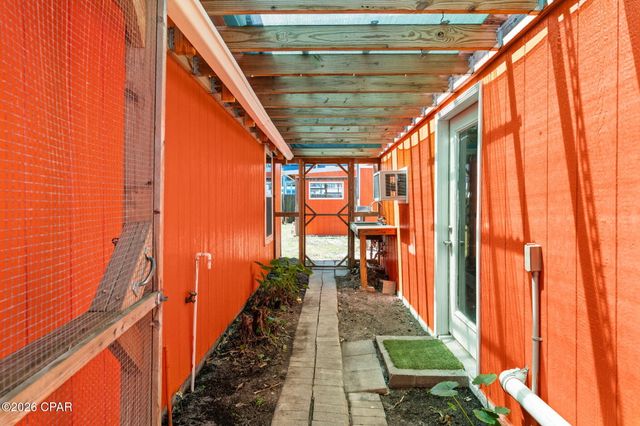 5219 Sunset Avenue, Panama City, FL 32408