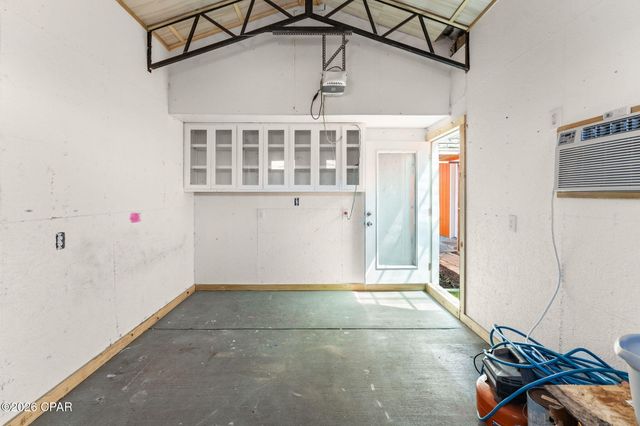 5219 Sunset Avenue, Panama City, FL 32408