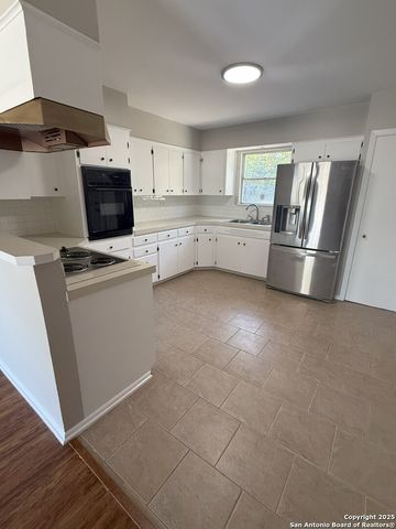 150 Postwood, San Antonio, TX 78228