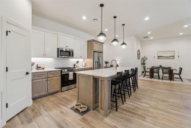 11801 Kylie Elizabeth Road, Yukon, OK 73099