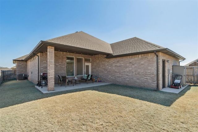 11801 Kylie Elizabeth Road, Yukon, OK 73099