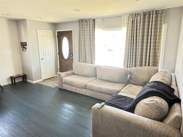 610 Western Street, Inkster, MI 48141