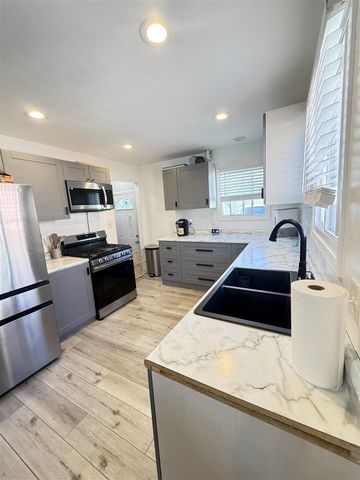 610 Western Street, Inkster, MI 48141