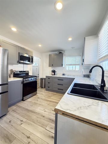 610 Western Street, Inkster, MI 48141