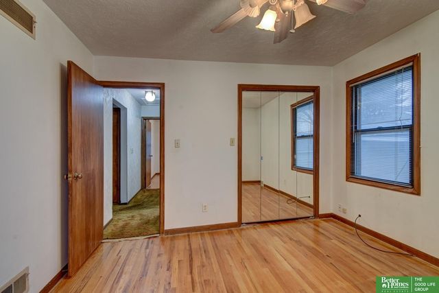 4864 S 52nd Street, Omaha, NE 68117