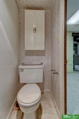 4864 S 52nd Street, Omaha, NE 68117