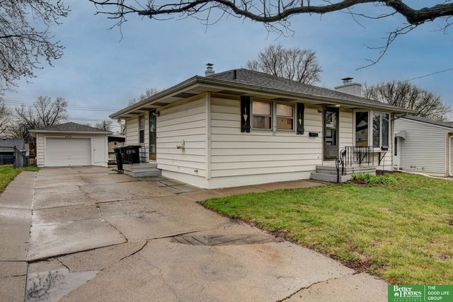 4864 S 52nd Street, Omaha, NE 68117