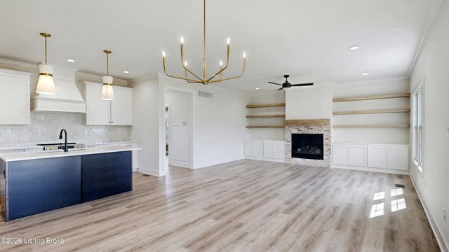 8023 Happy Jack Way, Louisville, KY 40299