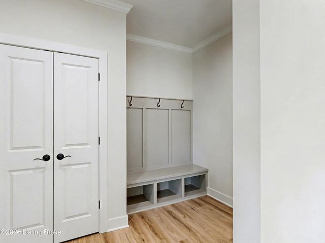 8023 Happy Jack Way, Louisville, KY 40299