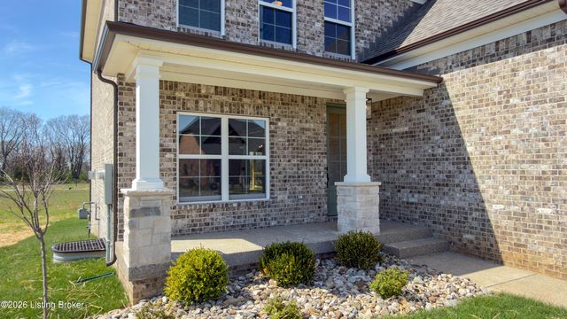 8023 Happy Jack Way, Louisville, KY 40299