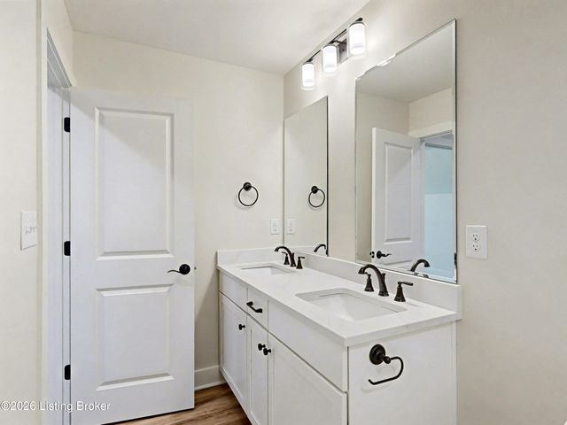 8023 Happy Jack Way, Louisville, KY 40299