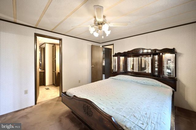 2818 OAKLAND RD, Dover, PA 17315