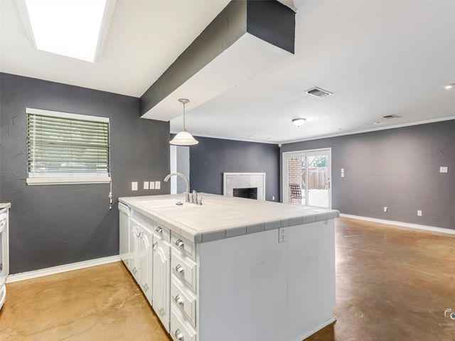 2118 Chippendale Drive, Mckinney, TX 75071