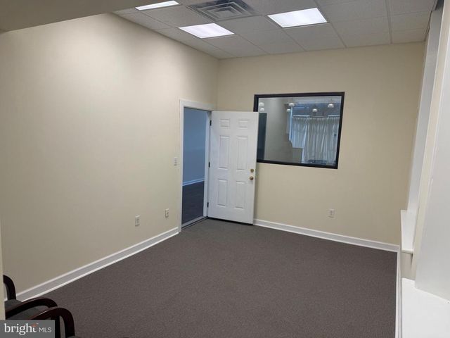 601 BERKLEY ST, Camden, NJ 08103