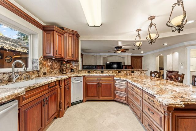 9965 Willey Ct, Granite Bay, CA 95746