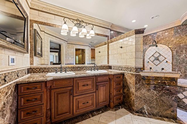 9965 Willey Ct, Granite Bay, CA 95746