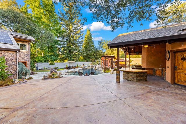9965 Willey Ct, Granite Bay, CA 95746