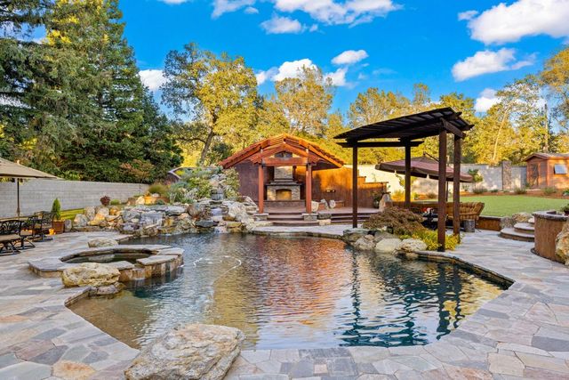 9965 Willey Ct, Granite Bay, CA 95746