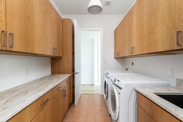 1117 Reagan TER, Austin, TX 78704