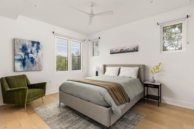 1117 Reagan TER, Austin, TX 78704