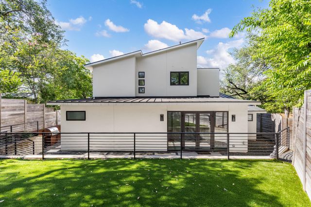 1117 Reagan TER, Austin, TX 78704
