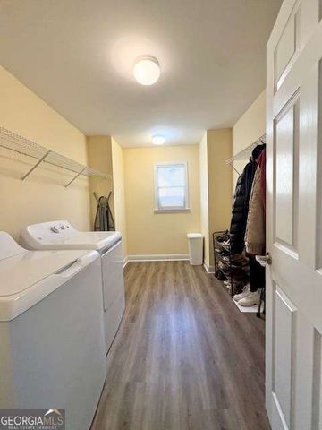 902 Daylight Circle, Lawrenceville, GA 30045