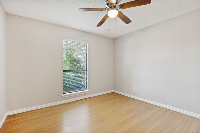 2013 Arles Lane, Carrollton, TX 75007