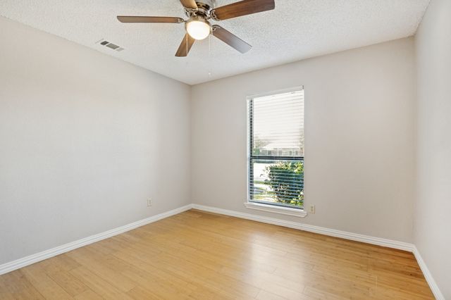 2013 Arles Lane, Carrollton, TX 75007