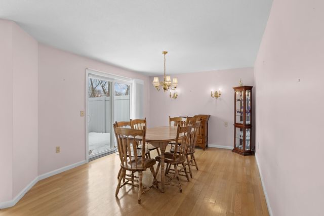 79 Walden Pond Drive, Nashua, NH 03064