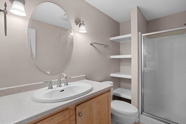 79 Walden Pond Drive, Nashua, NH 03064