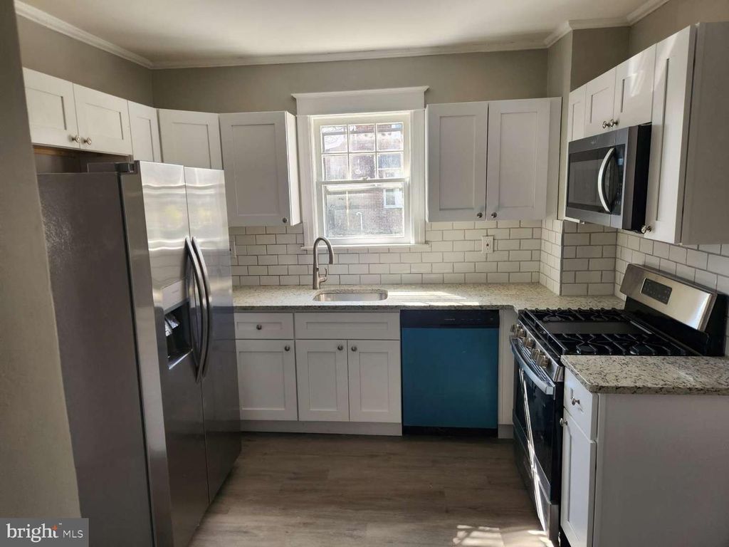 7240 CEDAR AVE, Pennsauken, NJ 08109