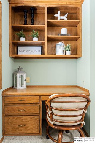 326 S 157th Street, Omaha, NE 68118