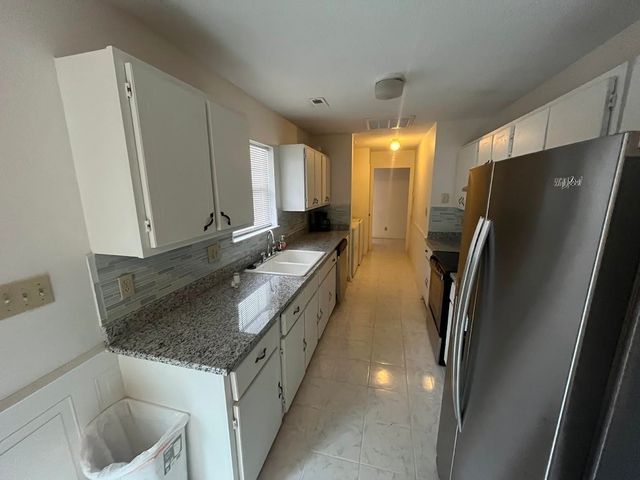 207 Woodlawn Dr, Gaffney, SC 29340