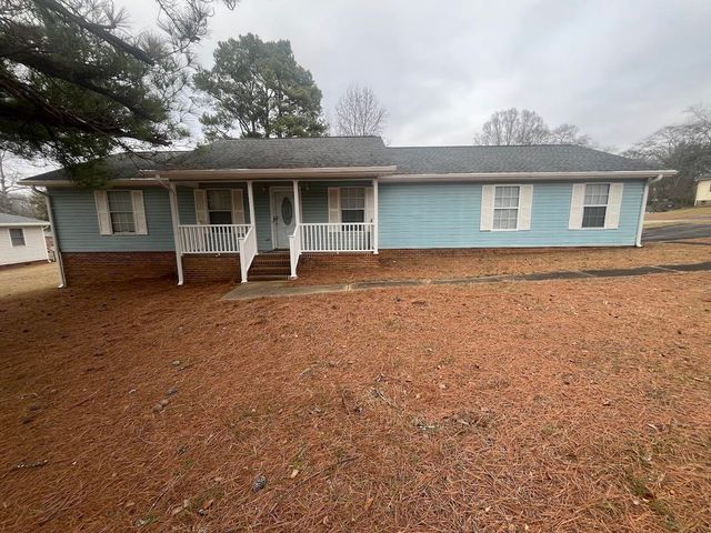 207 Woodlawn Dr, Gaffney, SC 29340