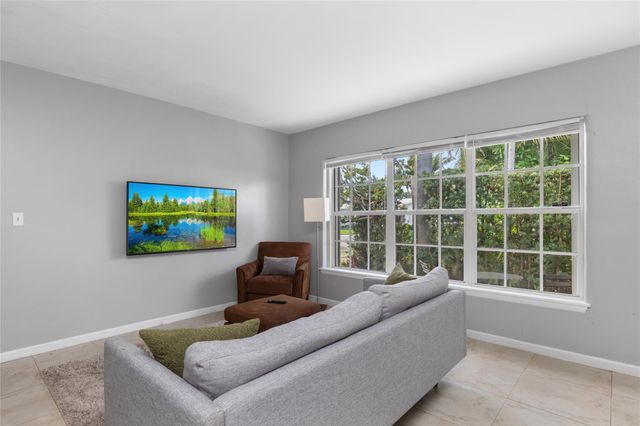 1420 NE 16th Ter, Fort Lauderdale, FL 33304