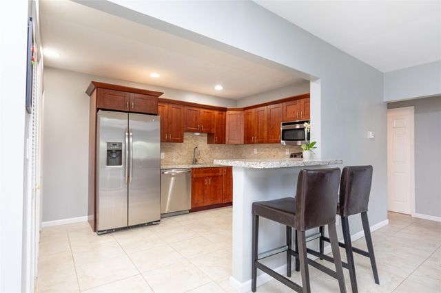 1420 NE 16th Ter, Fort Lauderdale, FL 33304