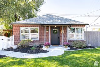 4504 S HOLLADAY CIR, Salt Lake City, UT 84117
