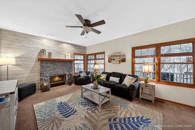 25815 W Hilltop Drive, Ingleside, IL 60041