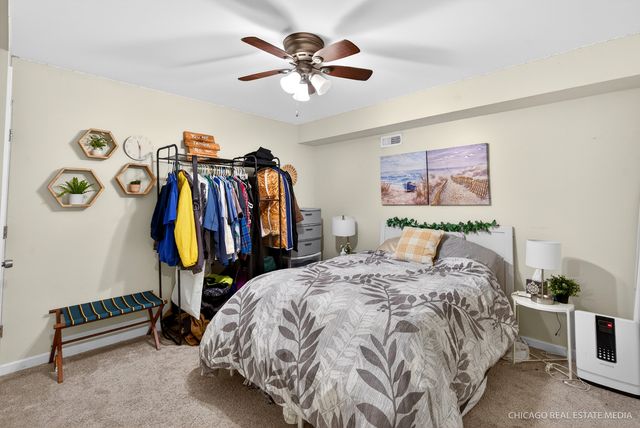 25815 W Hilltop Drive, Ingleside, IL 60041