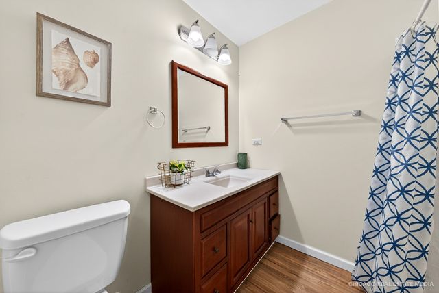 25815 W Hilltop Drive, Ingleside, IL 60041