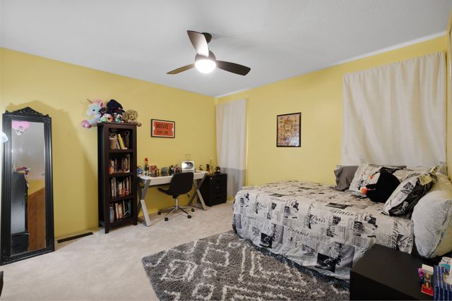 6604 Paddington, Albuquerque, NM 87111