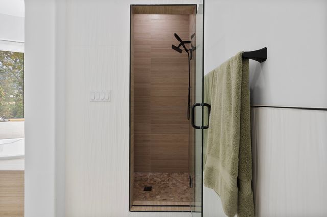 6604 Paddington, Albuquerque, NM 87111